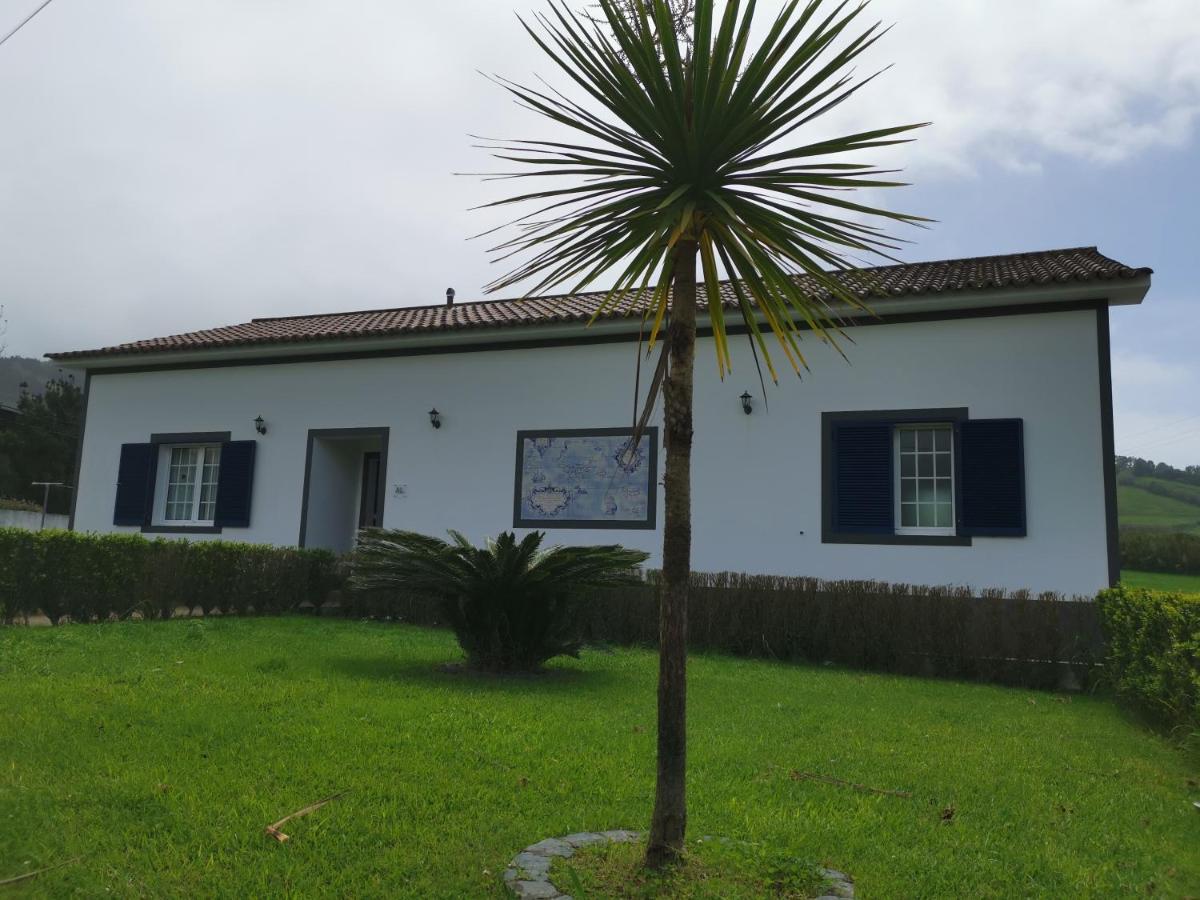 Mendonca Homestay Povoacao (Sao Miguel)